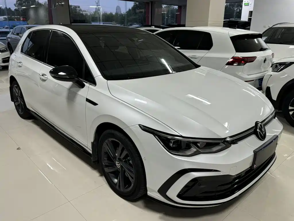 Volkswagen Golf — миниатюра 24
