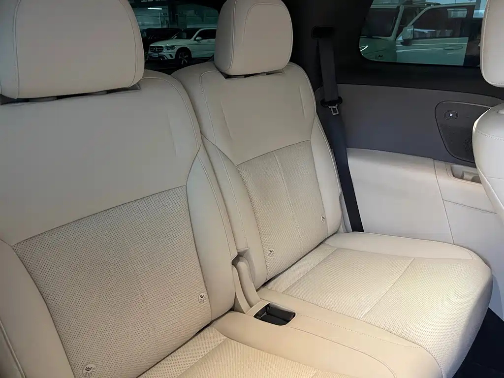Li Auto Li i8 — миниатюра 26