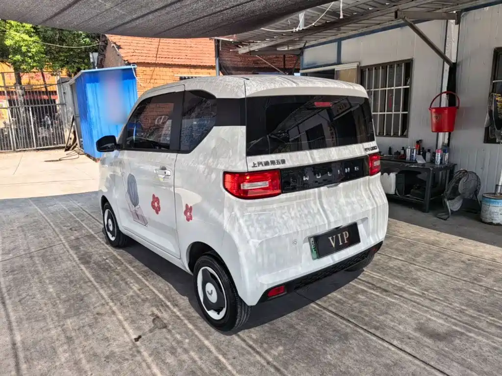 Wuling MINIEV — миниатюра 5