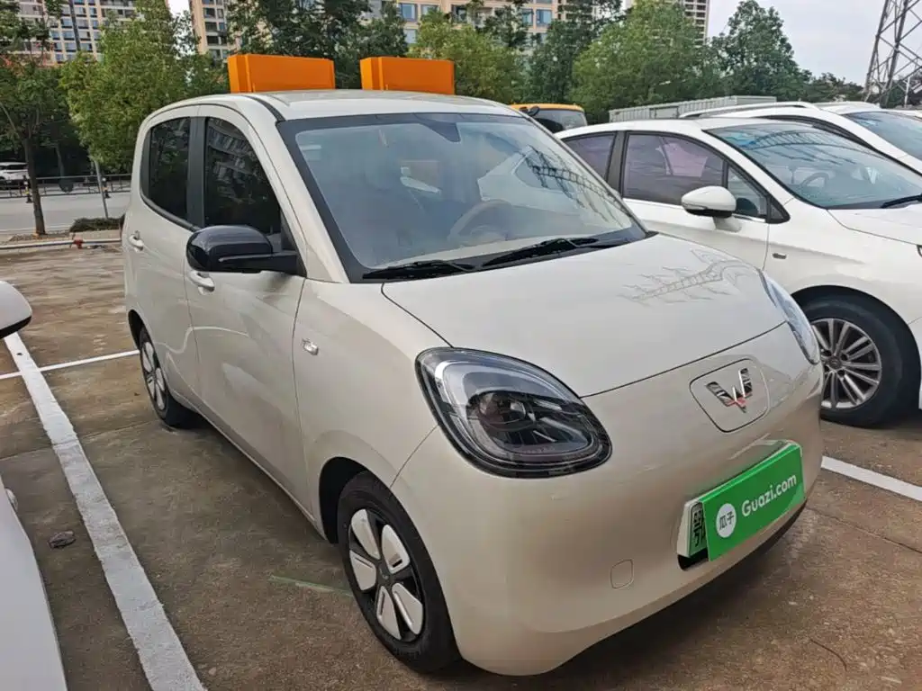 Wuling MINIEV — миниатюра 4