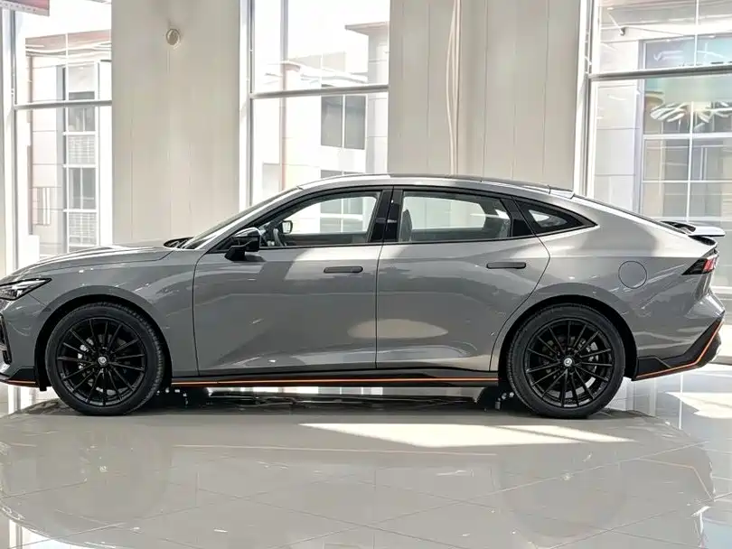 Changan UNI-V — миниатюра 8