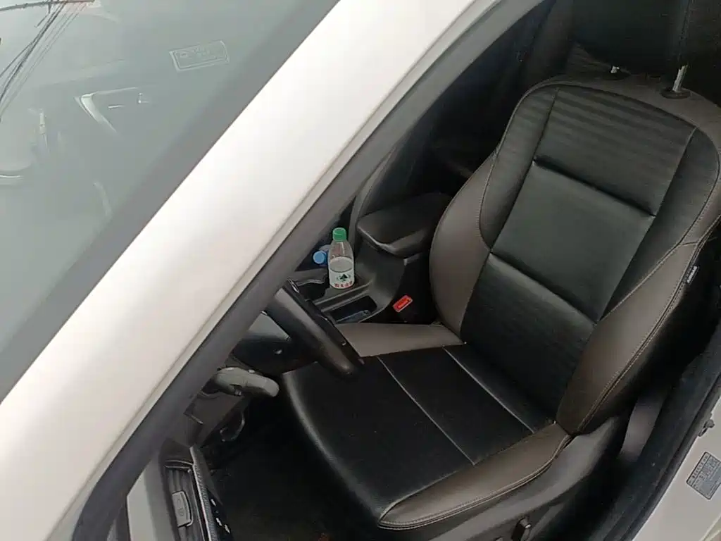 Kia Sportage — миниатюра 15