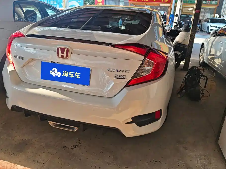 Honda Civic — миниатюра 3