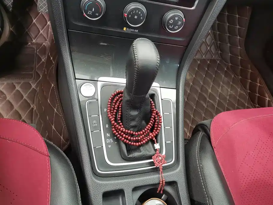 Volkswagen Golf — миниатюра 16