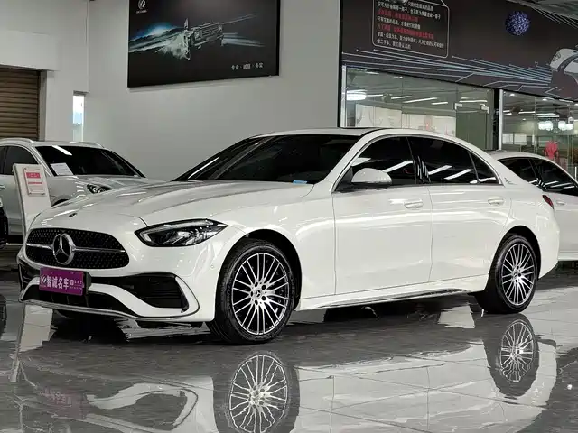 MERCEDES-BENZ C CLASS 2024