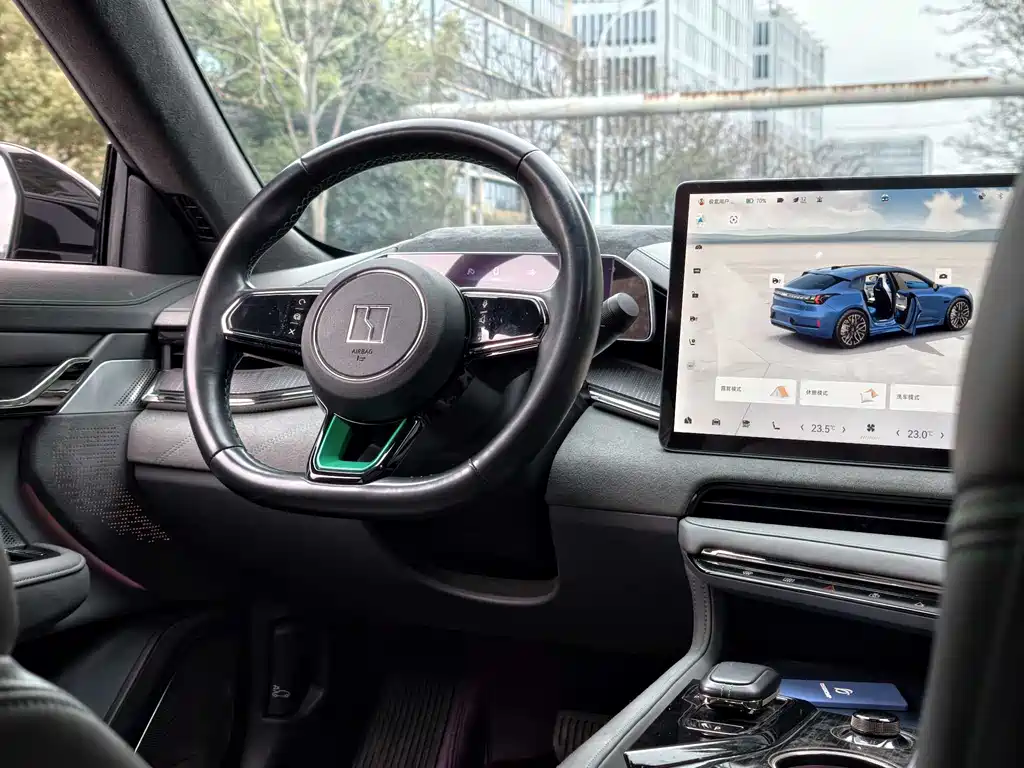 ZEEKR EXTREME KRYPTON 001