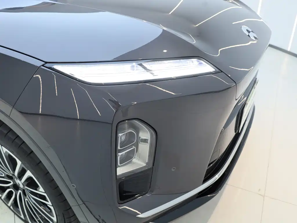 NIO ES8 — миниатюра 22