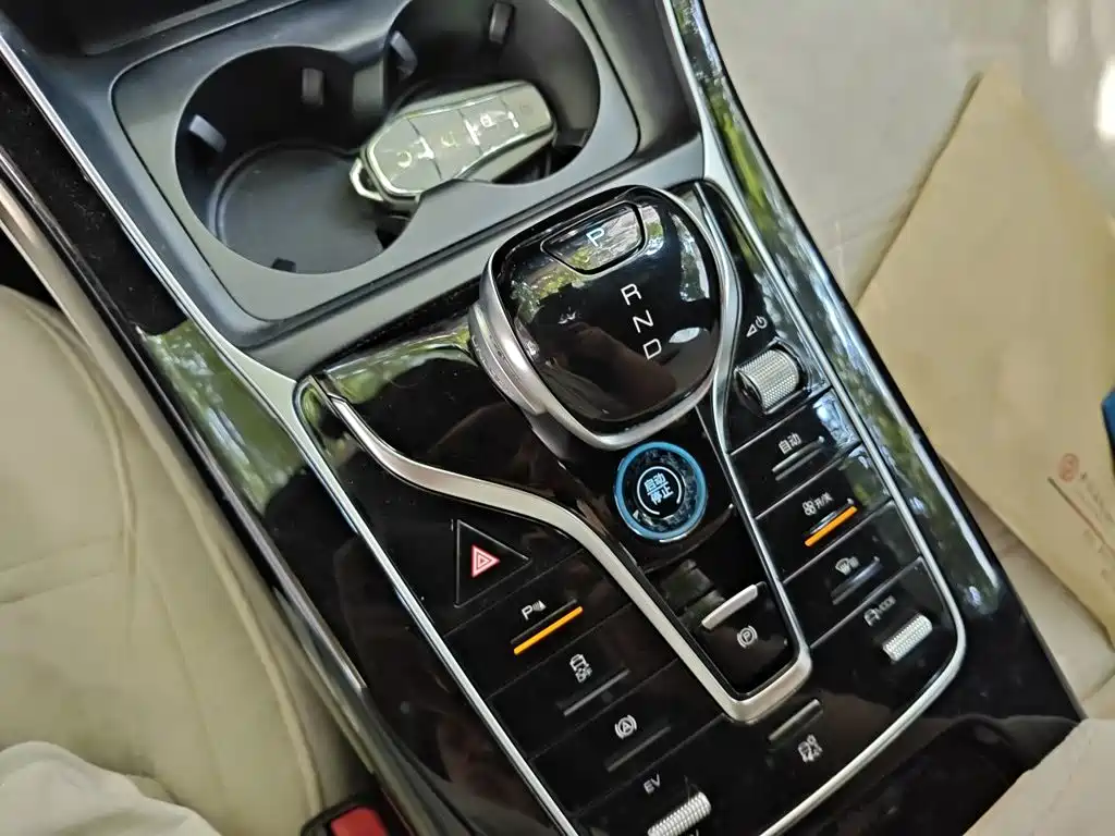 BYD Qin PLUS — миниатюра 10