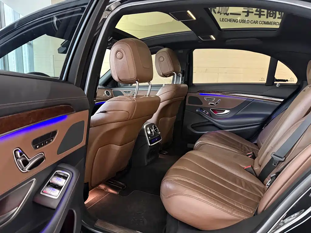 Mercedes-Benz S-Class — миниатюра 7