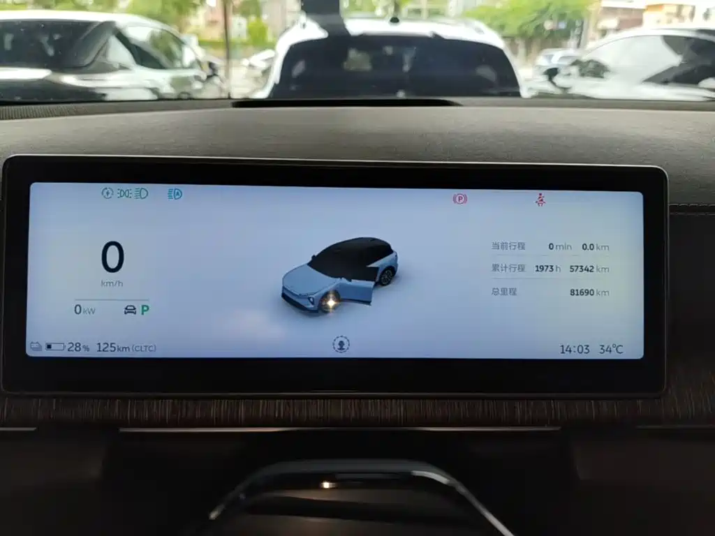 NIO ES6 — миниатюра 12