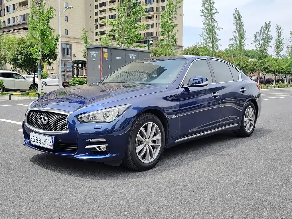 Infiniti Q50L 2018