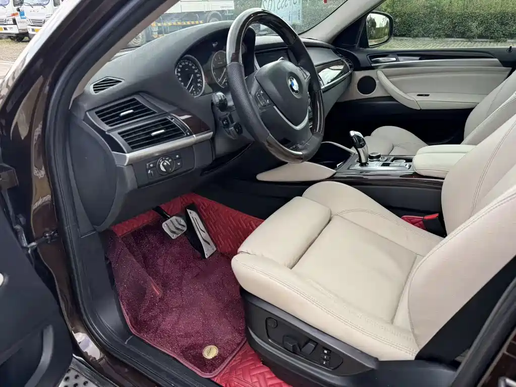 BMW X6 — миниатюра 13