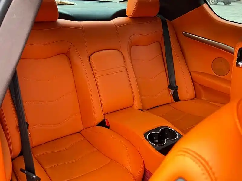 MASERATI GRANTURISMO