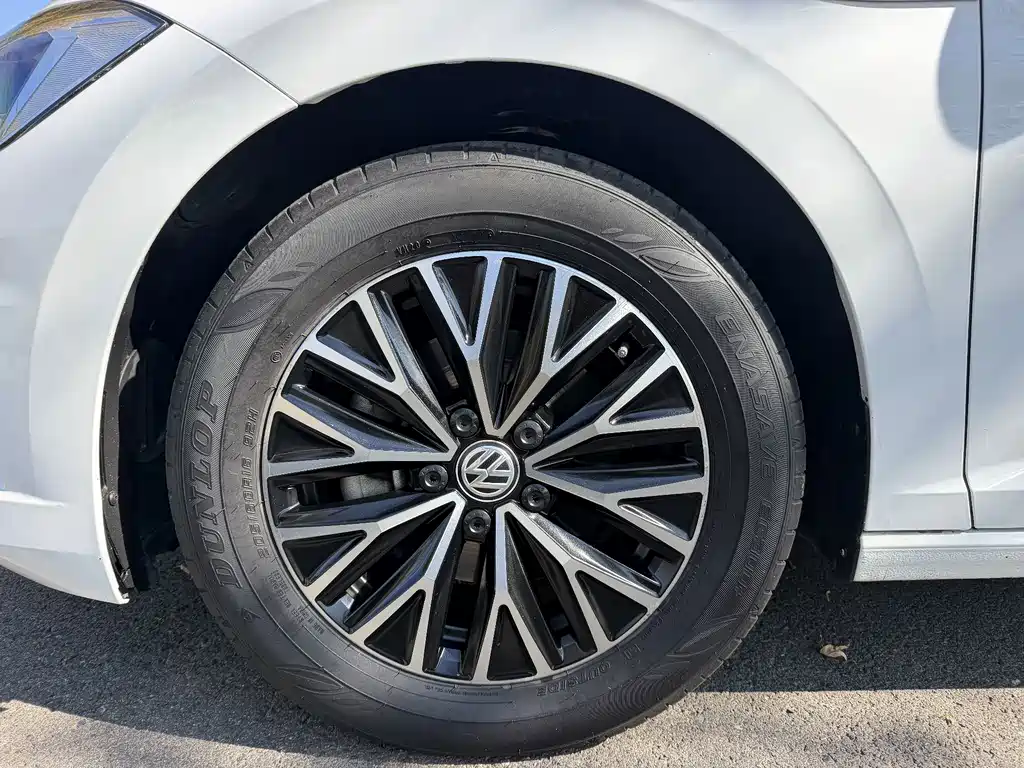Volkswagen Sagitar — миниатюра 11