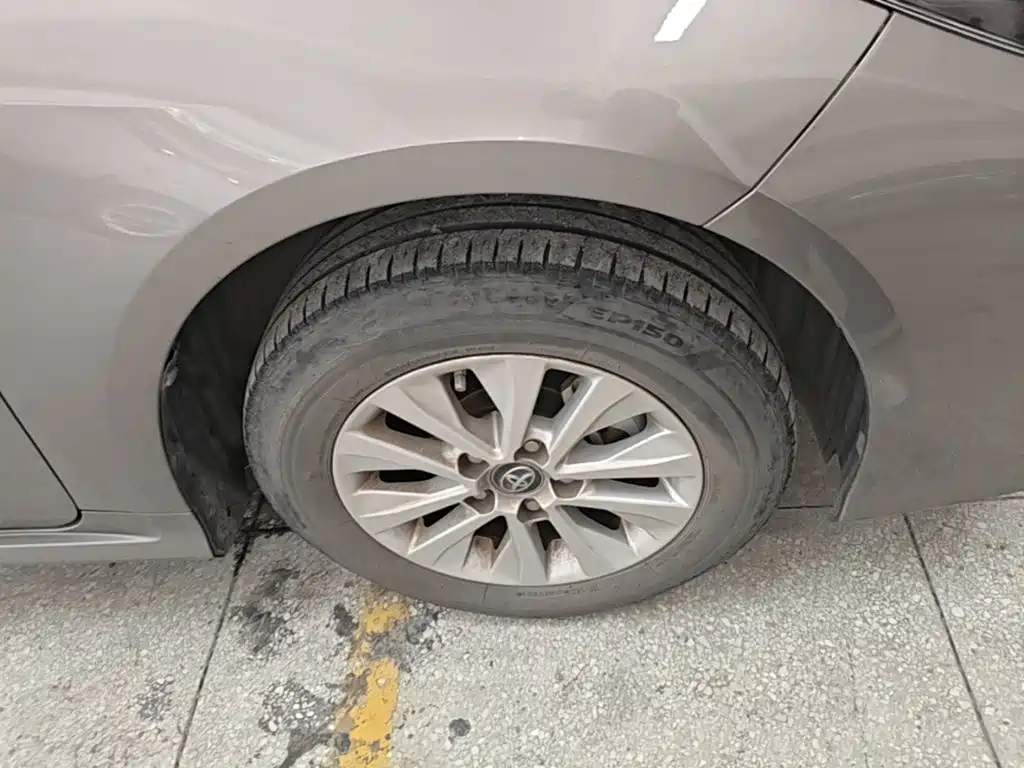 Toyota Corolla — миниатюра 12