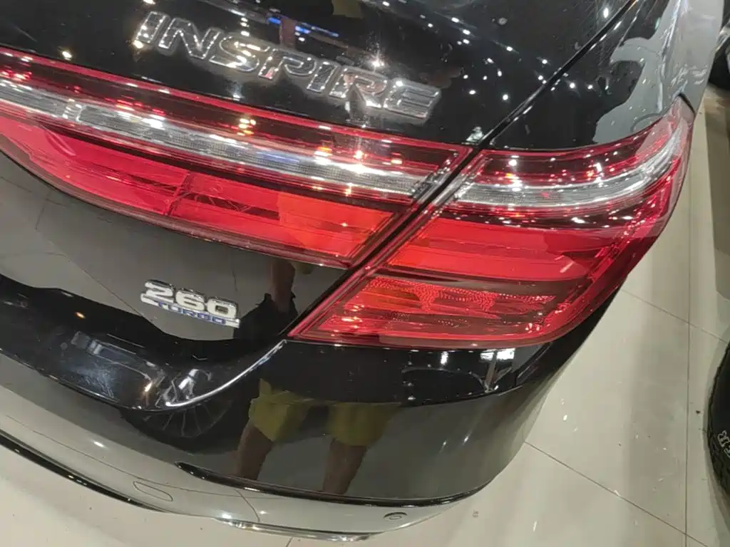 Honda Inspire — миниатюра 8