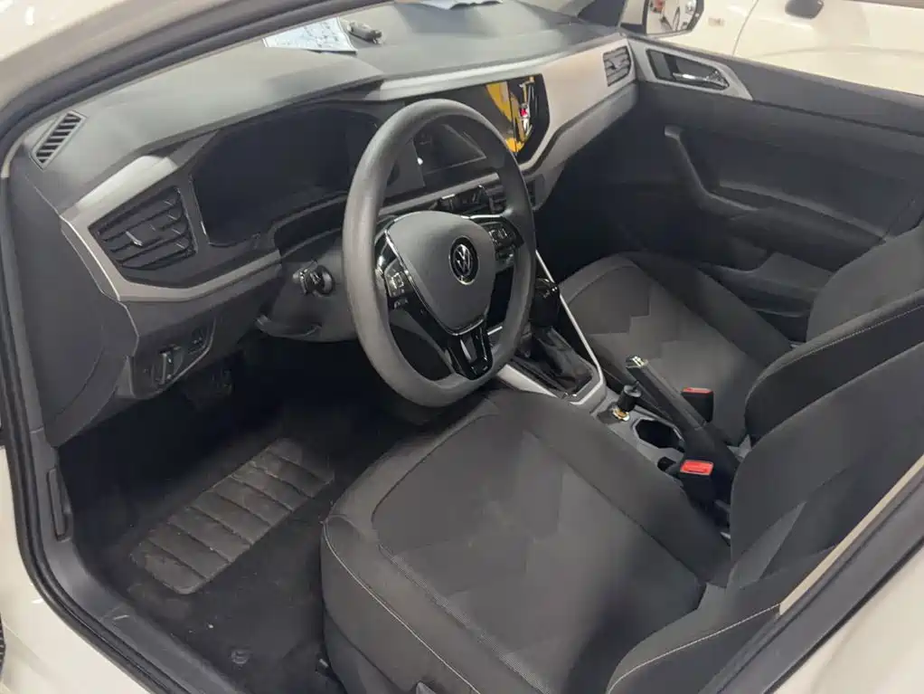 Volkswagen Polo — миниатюра 13