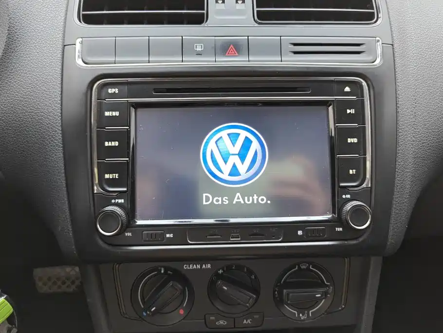 Volkswagen Polo — миниатюра 13