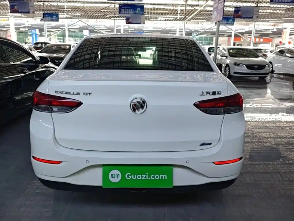 Buick Excelle — миниатюра 6