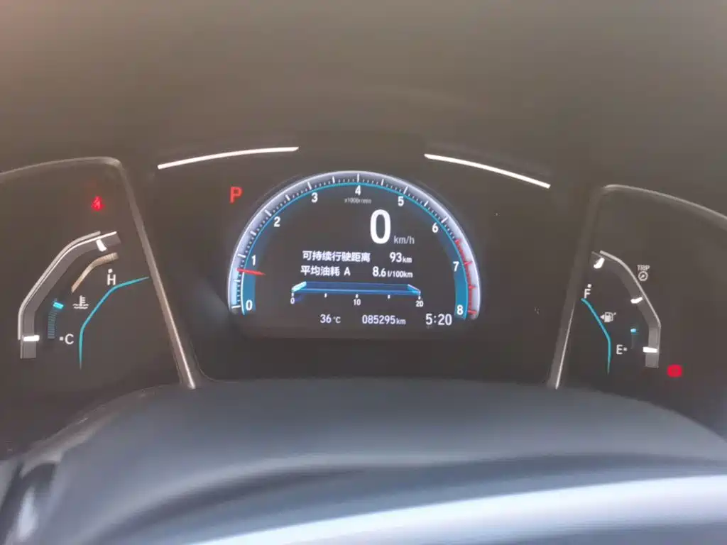Honda Civic — миниатюра 12