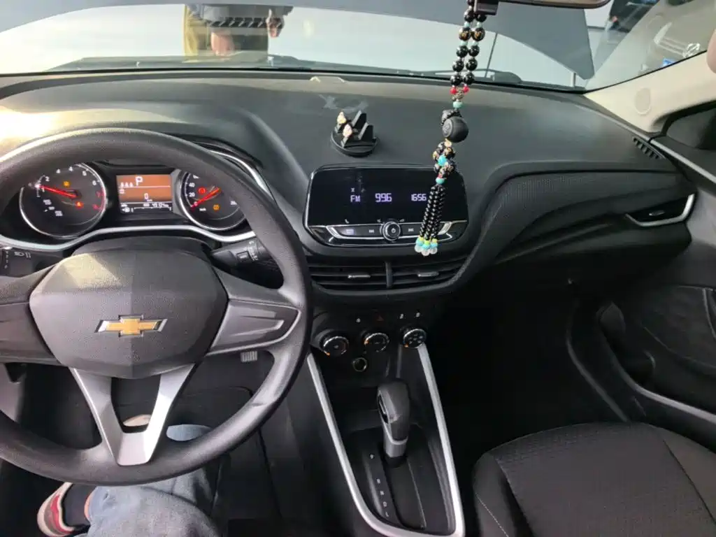 Chevrolet Cavalier — миниатюра 10