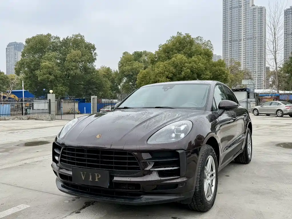 Porsche Macan 2020