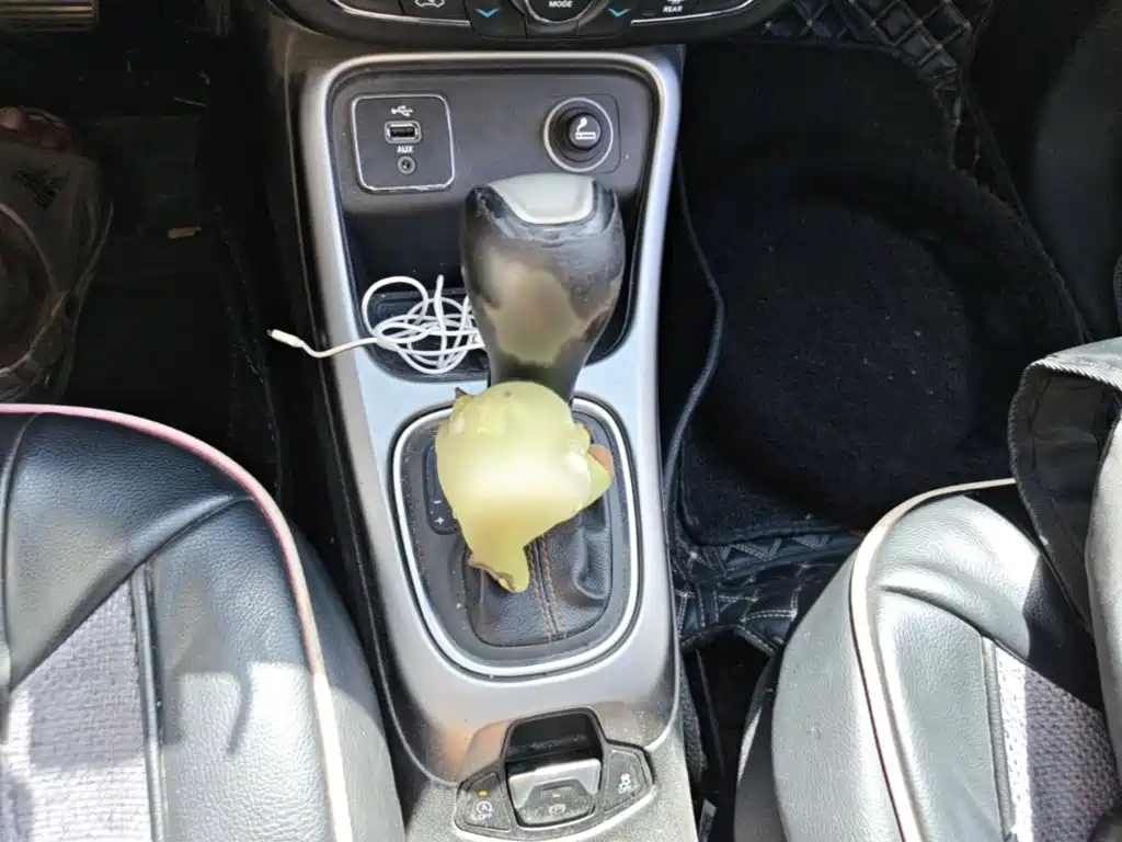 Jeep Compass — миниатюра 7