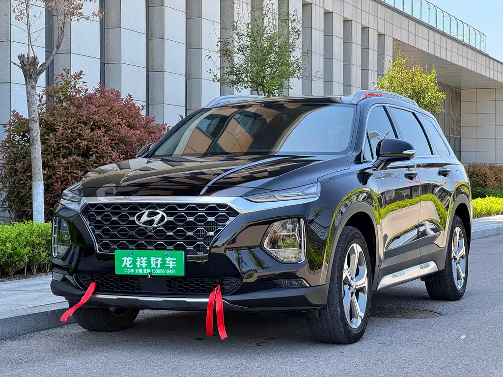 Hyundai Santa Fe 2022