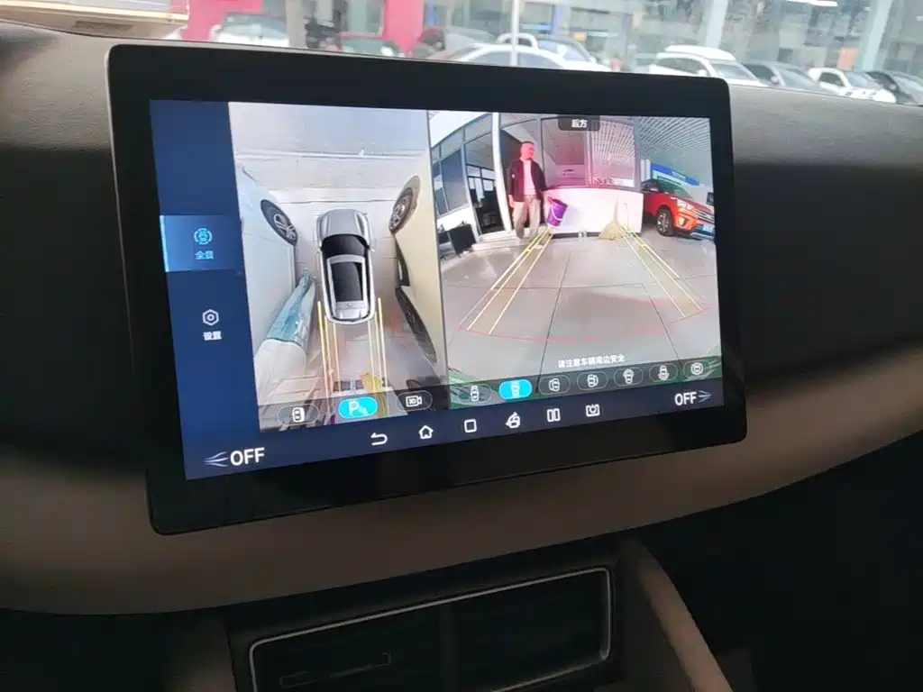 BYD Yuan UP — миниатюра 13