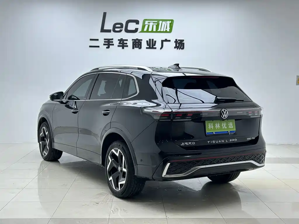 Volkswagen Tiguan L — миниатюра 4