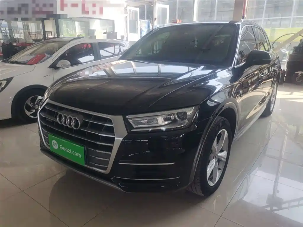 Audi Q5L 2021