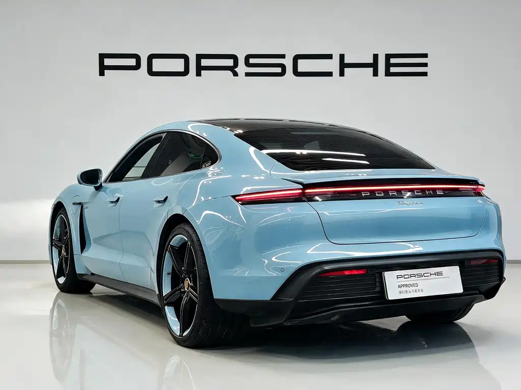 Porsche Taycan — миниатюра 4