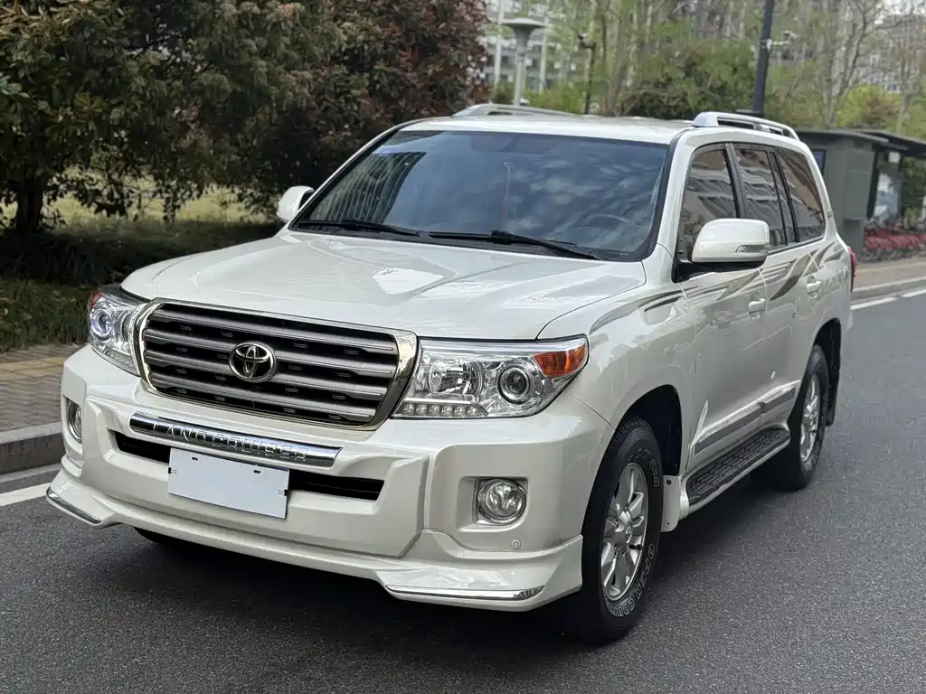 Toyota Land Cruiser 2016