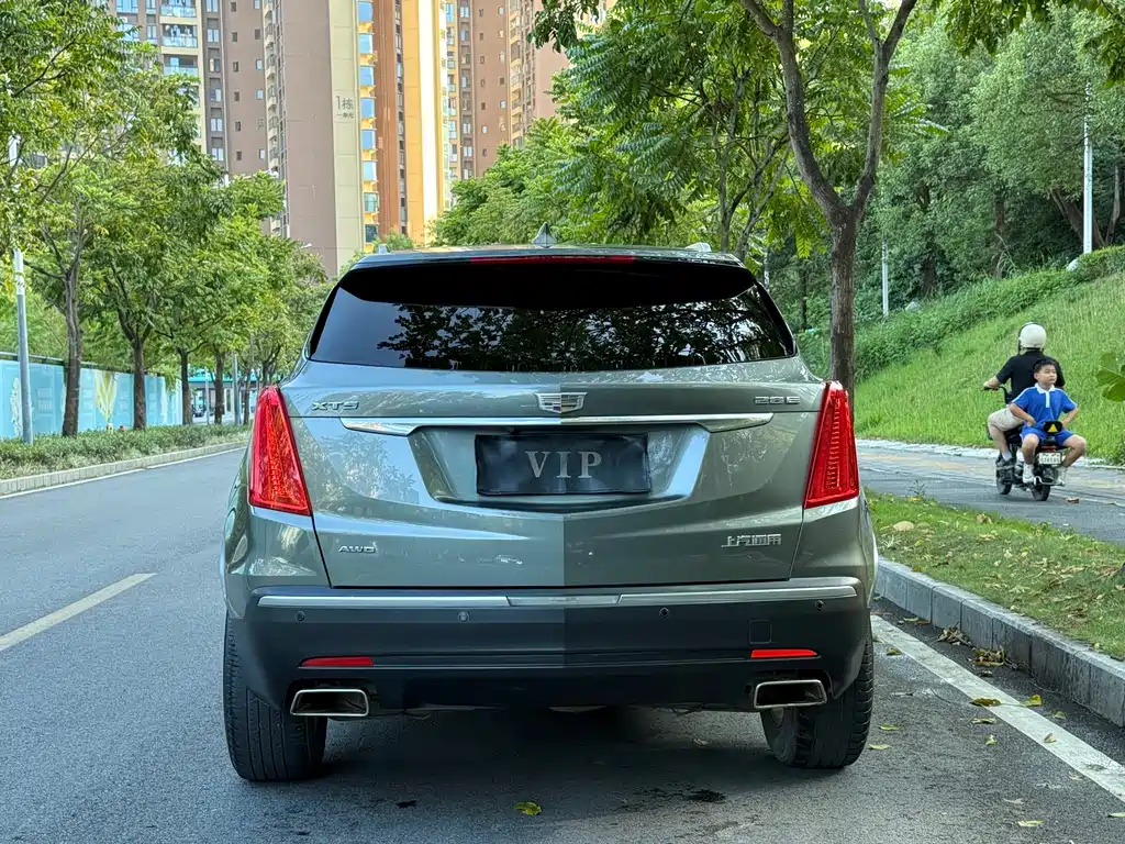 Cadillac XT5 — миниатюра 11
