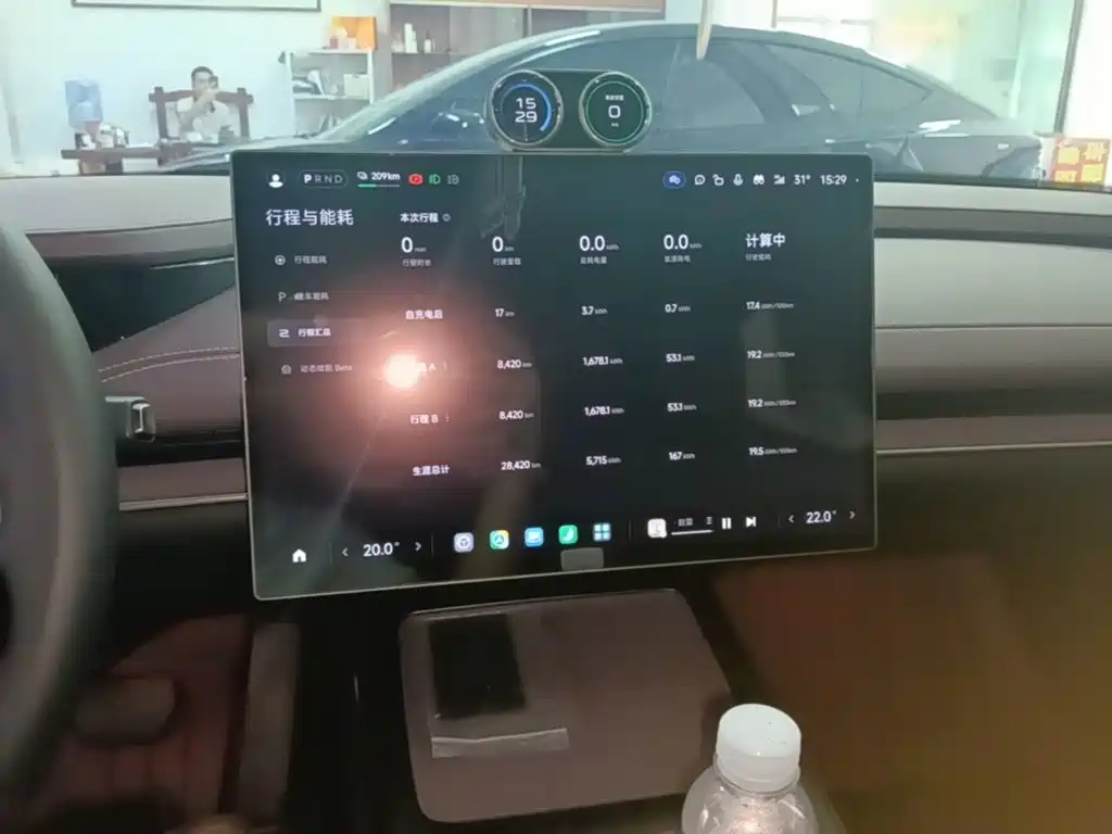 Xiaomi SU7 — миниатюра 13