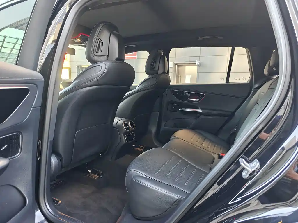 Mercedes-Benz GLC — миниатюра 7