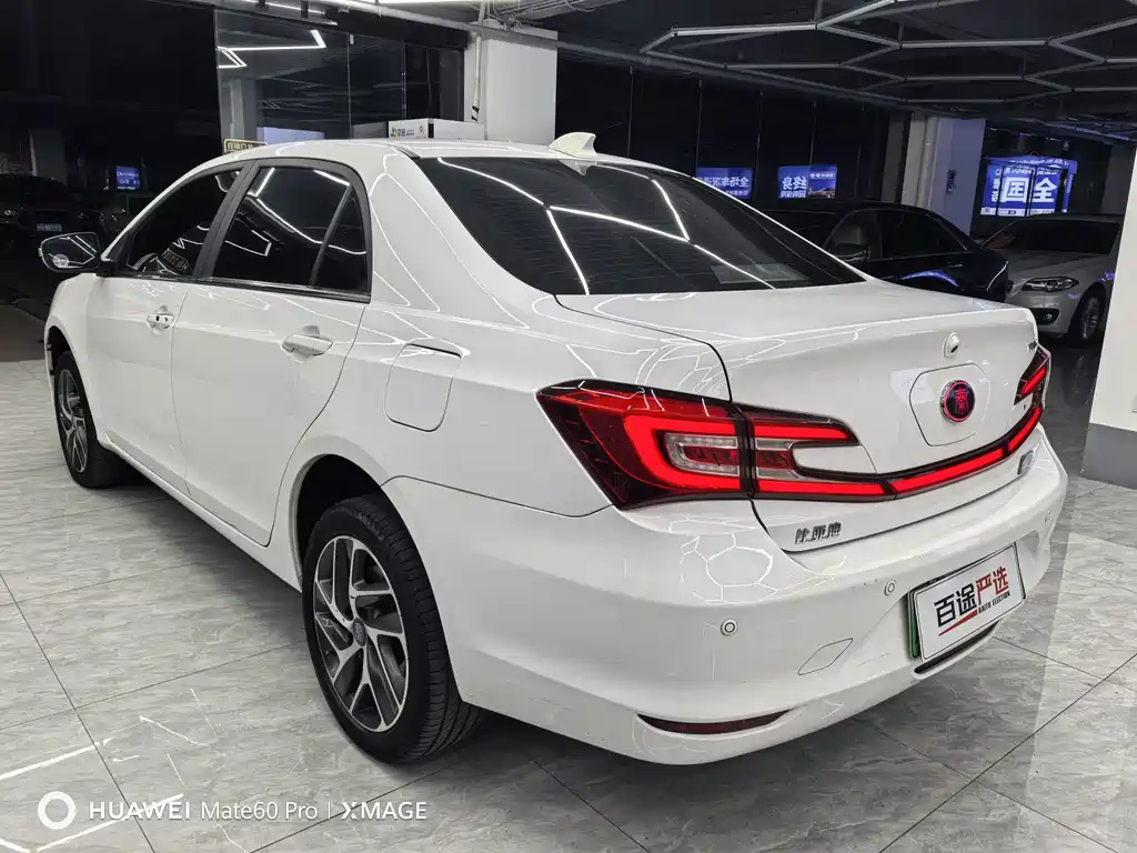 BYD Qin NEV — миниатюра 18