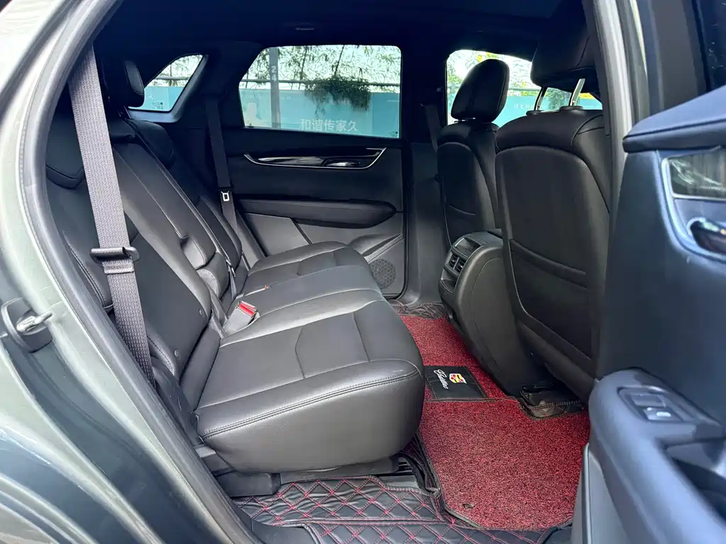 Cadillac XT5 — миниатюра 7