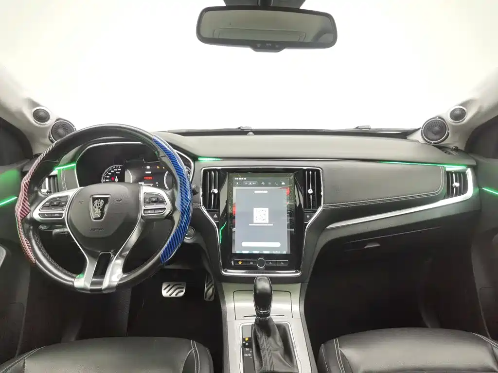 Roewe RX5 — миниатюра 5