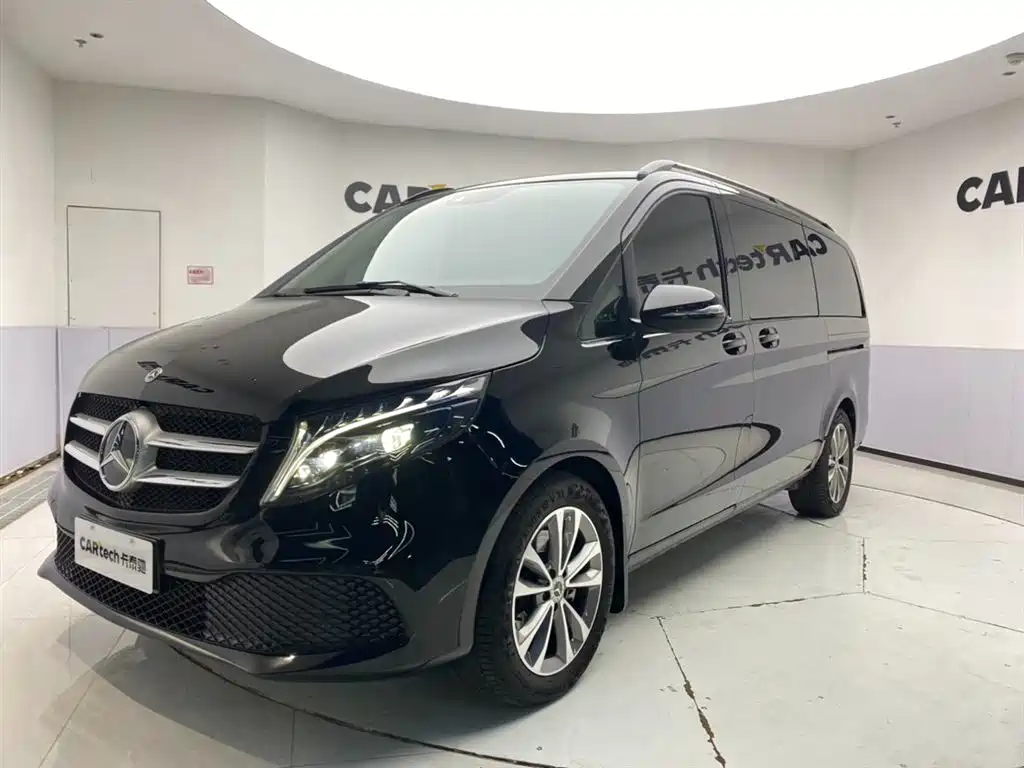 Mercedes-Benz V-Class 2024