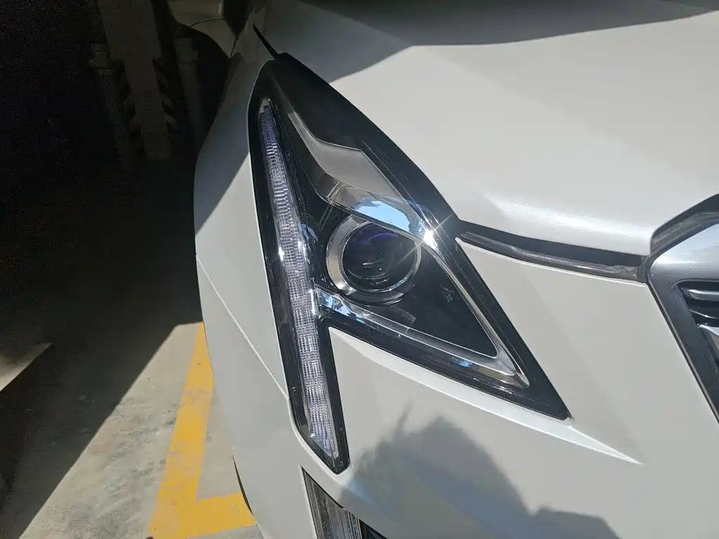 Cadillac XT5 — миниатюра 24