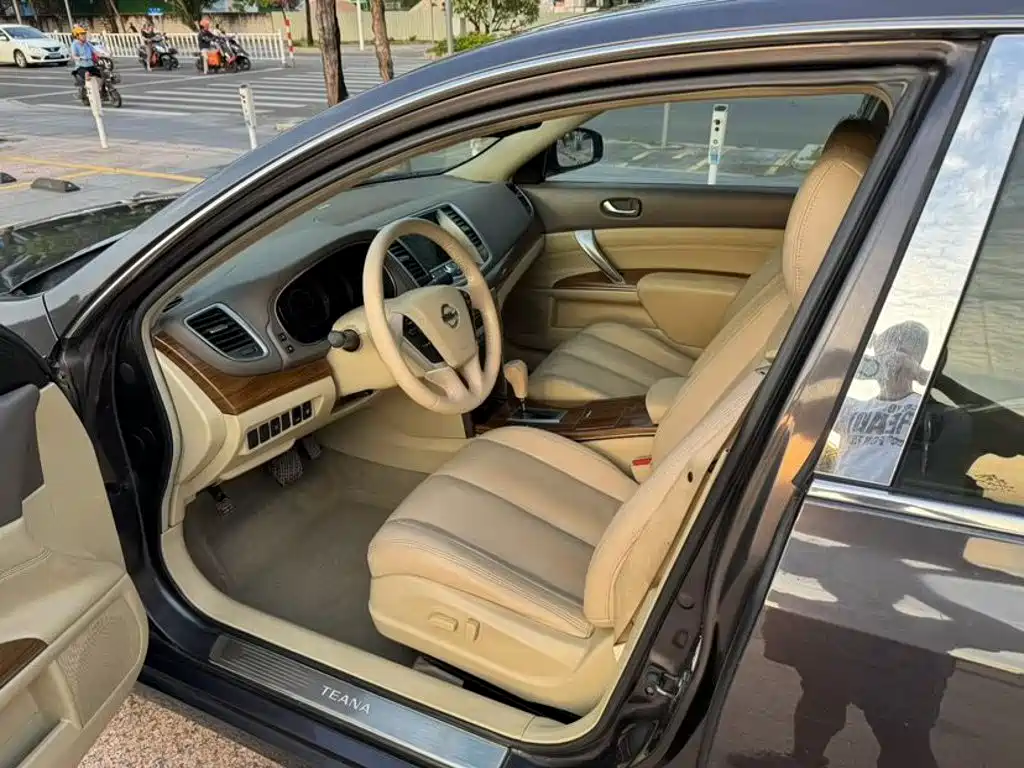 Nissan Teana — миниатюра 8