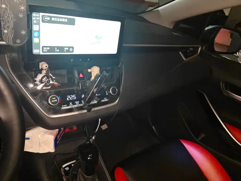 Toyota Corolla — миниатюра 13