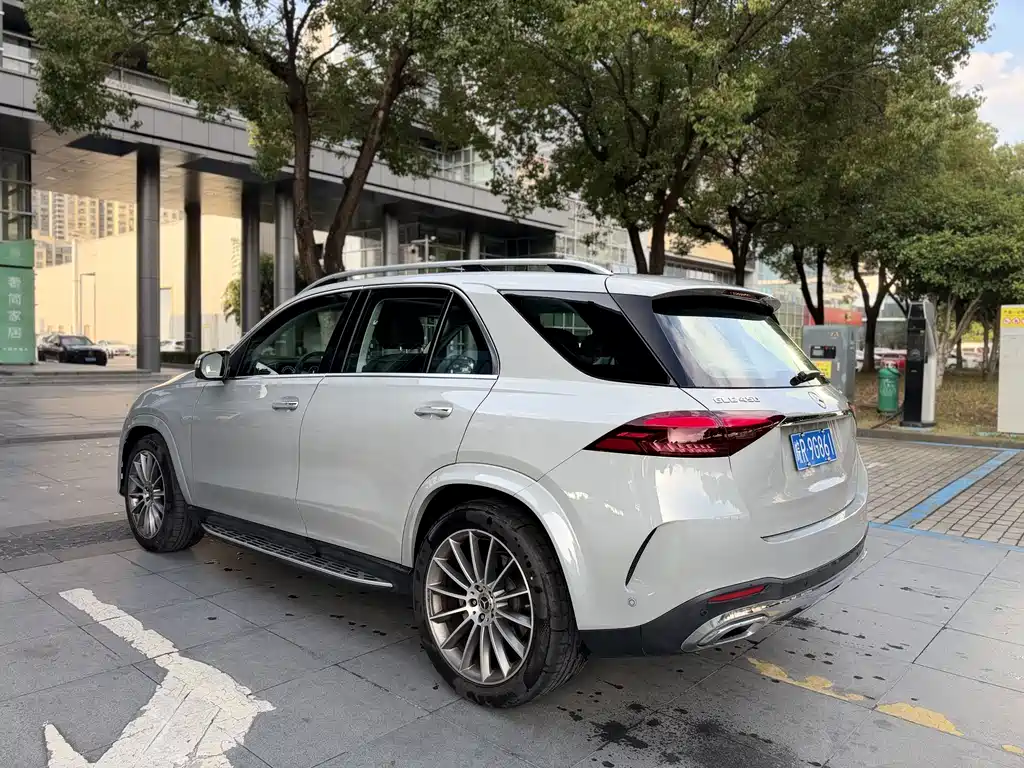 Mercedes-Benz GLE (Import) — миниатюра 4