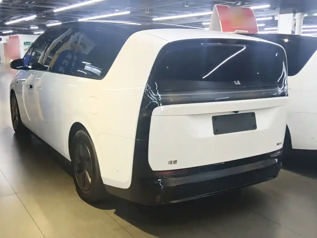 Li Auto Li MEGA — миниатюра 5