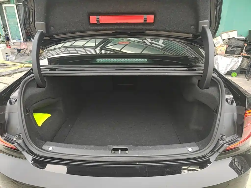 Volvo S90 — миниатюра 19