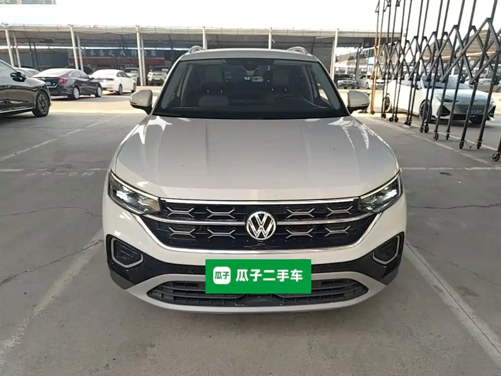 Volkswagen Tayron 2023 330TSI Luxury Plus