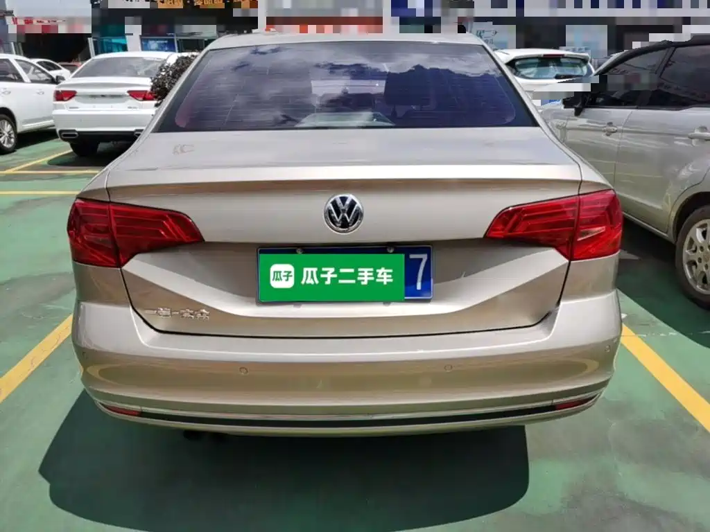 Volkswagen Bora — миниатюра 6