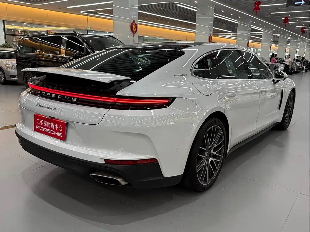 Porsche Panamera 2026 Panamera 4 Executive Long Wheelbase 2.9T