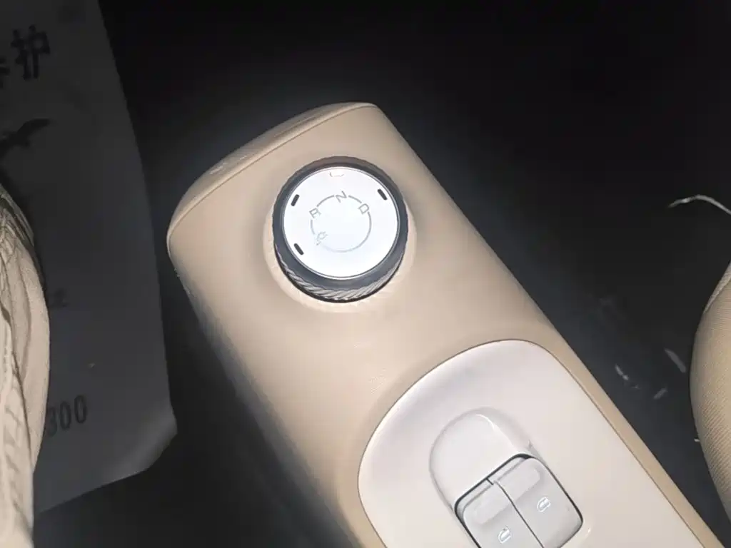 Wuling MINIEV — миниатюра 14